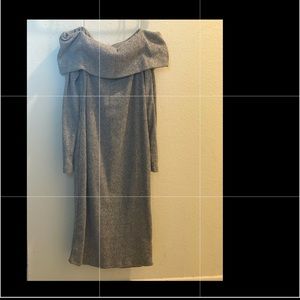 Very cute long sleeve off shoulder dress.